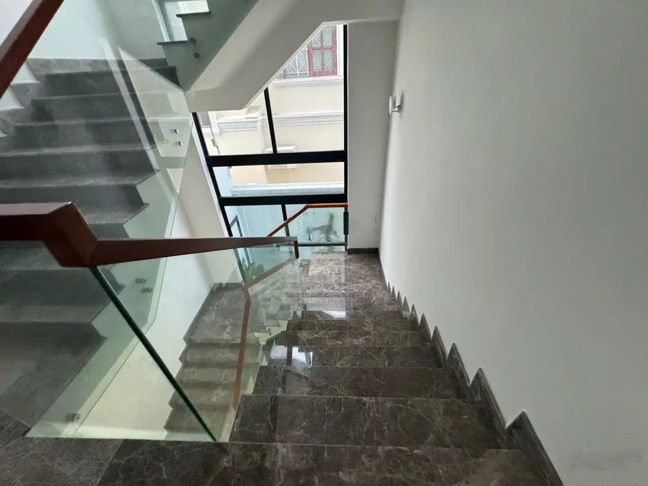 Nhà Mặt tiền Đặng Hữu Phổ, Thảo Điền, (Quận 2), TP Thủ Đức, TP Hồ Chí Minh