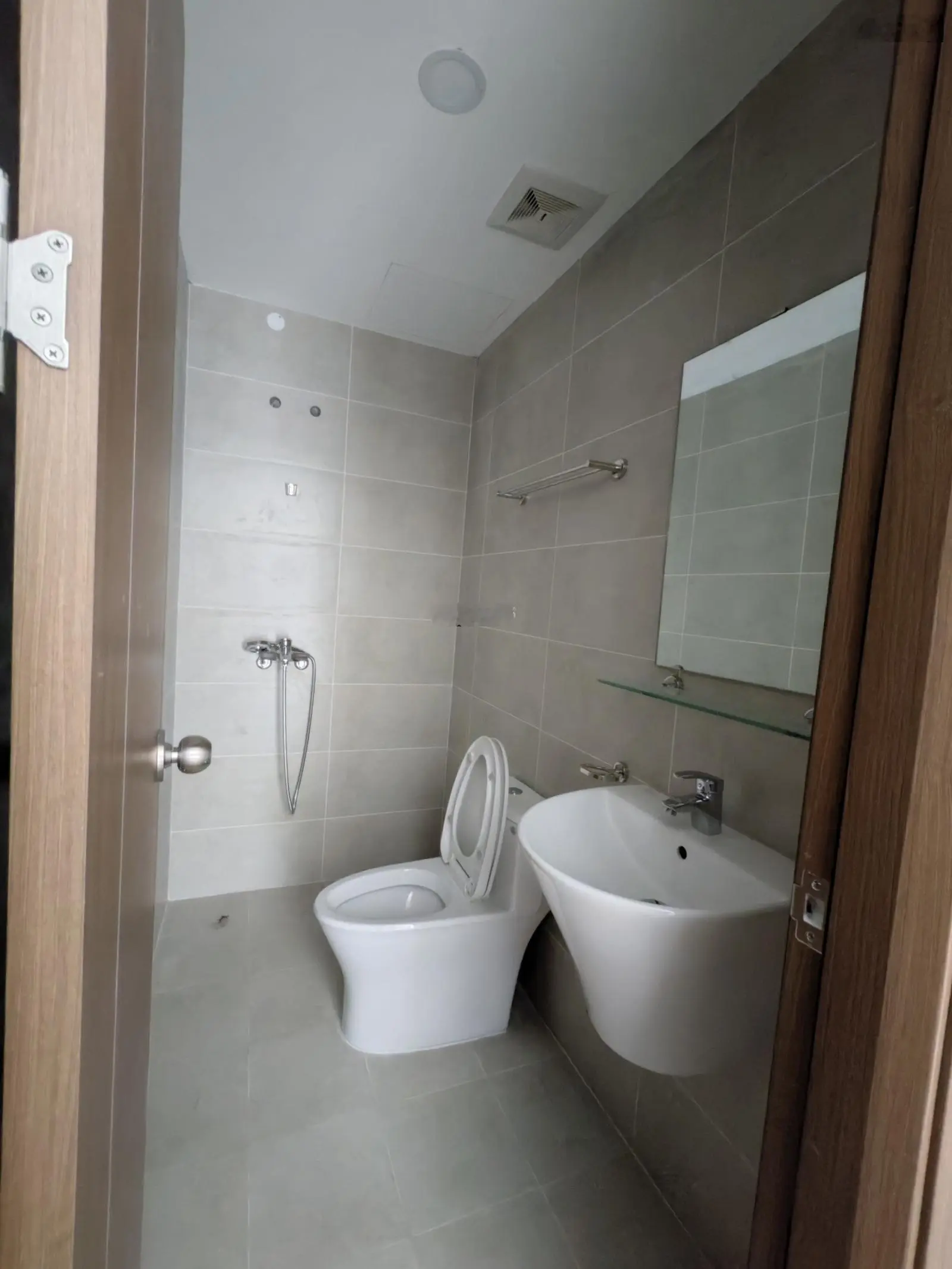 Cần bán nhanh căn góc đẹp nhất Bcons Garden 2PN+2WC 63m giá chỉ 1.65 tỷ sở hữu ngay căn hộ siêu đẹp
