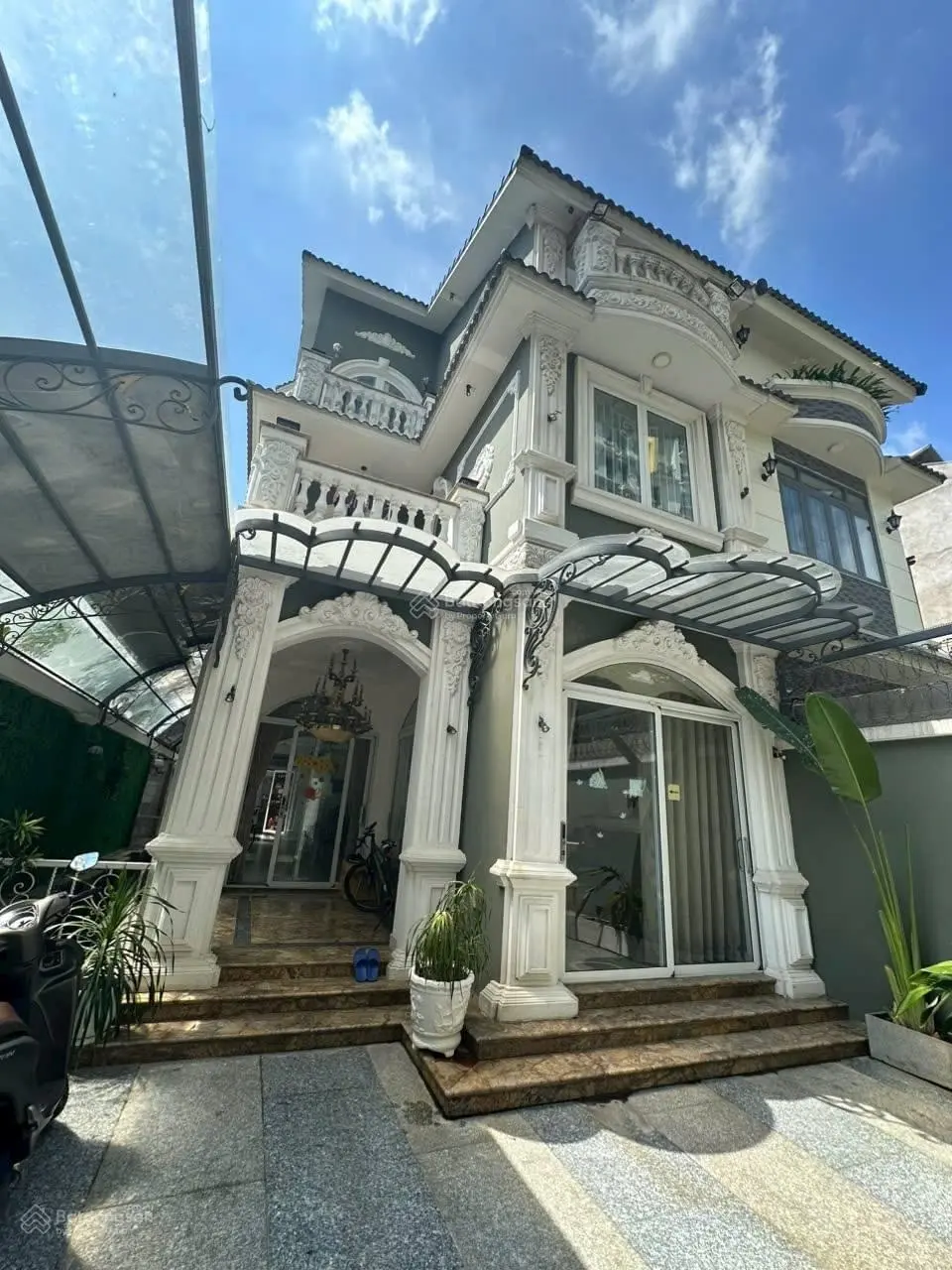 Biệt thự kdc vip đường liên phường, p. phước long b, quận 9, tp thủ đức . dt: 200m2/19.6 tỷ