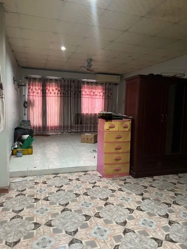 Bán gấp NR 4PN, 3WC, 64m2 tại Tân Tạo, 5,65 tỷ
