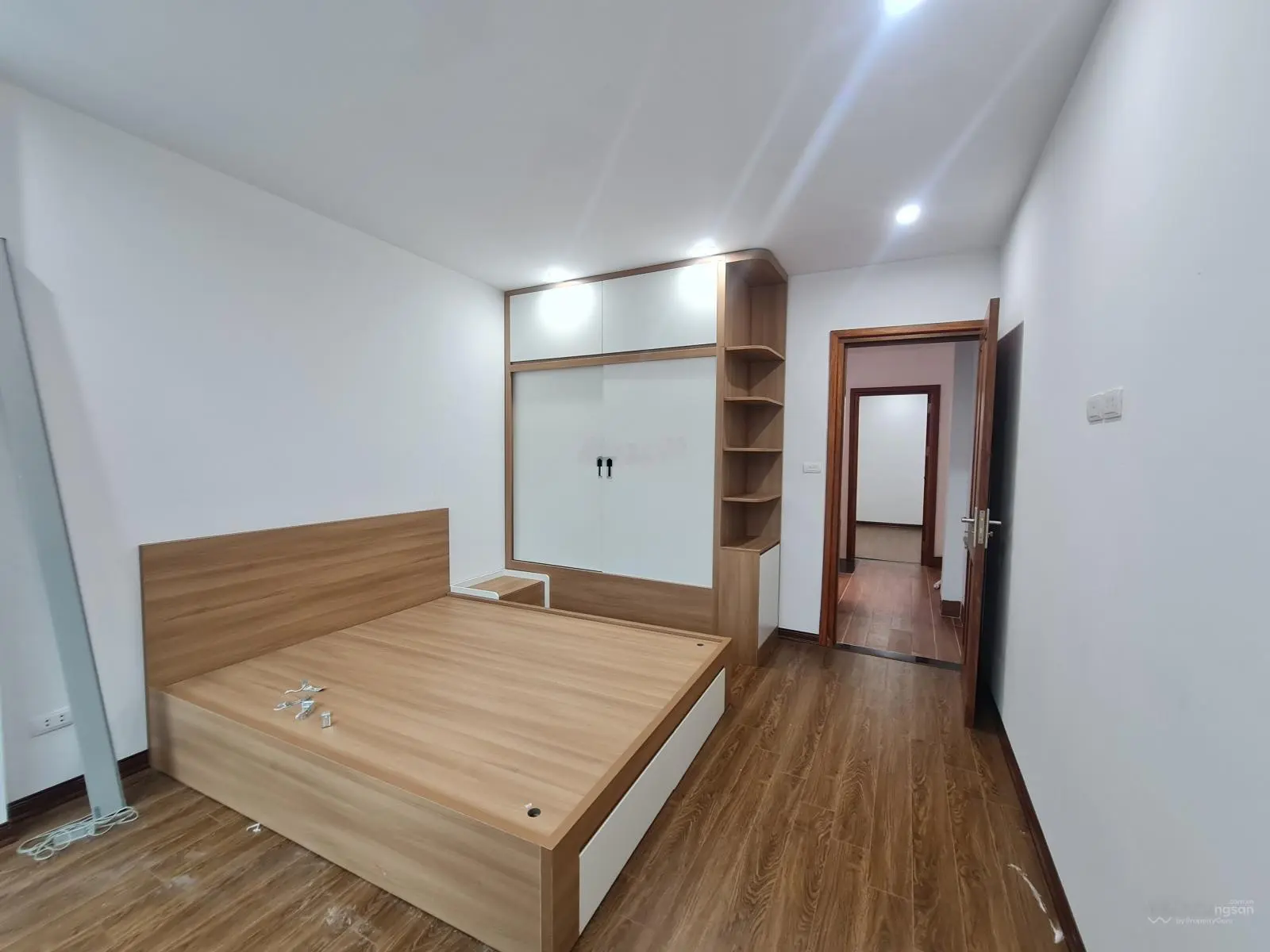 Duy nhất An Trai Vân Canh nhà 40m2 đường oto vào nhà ngõ thông ra 422B chỉ 50m giá nhỉnh 6 tỷ