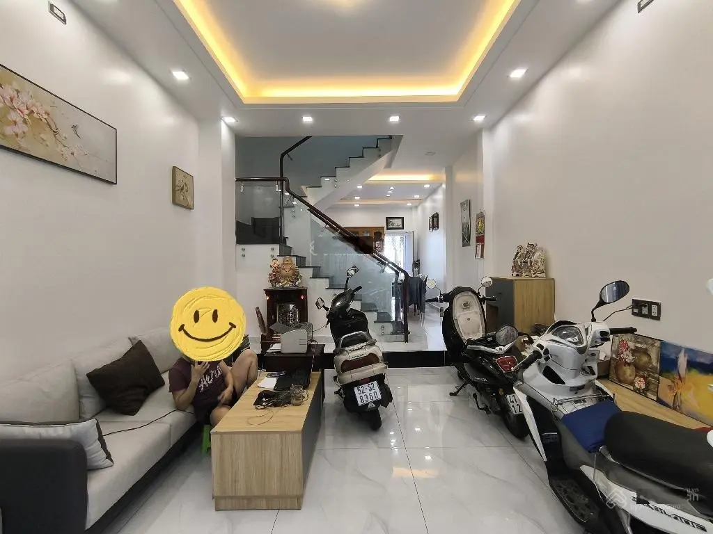 Siêu phẩm bình thạnh - 3 tầng btct lung linh, 4pn khép kín, 4wc - tặng hết nội thất - 2 mặt hẻm trư