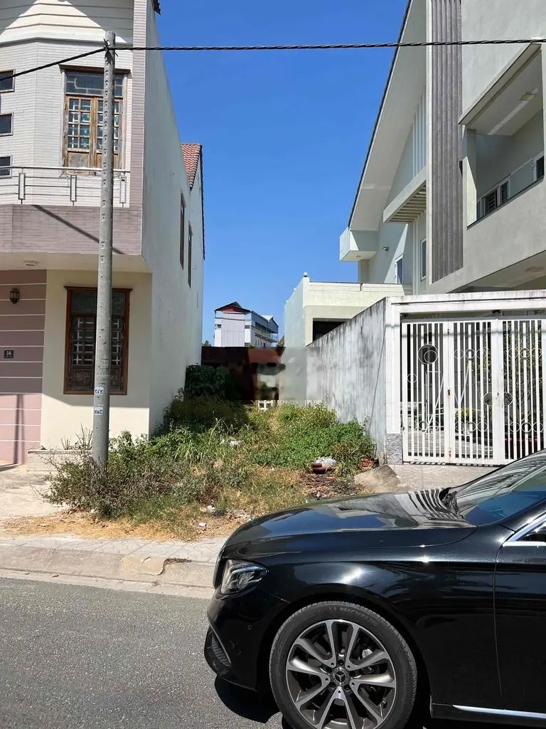 Bán đất mặt tiền Lê Duẩn, p3 tp Tây Ninh, cách vincom 100m