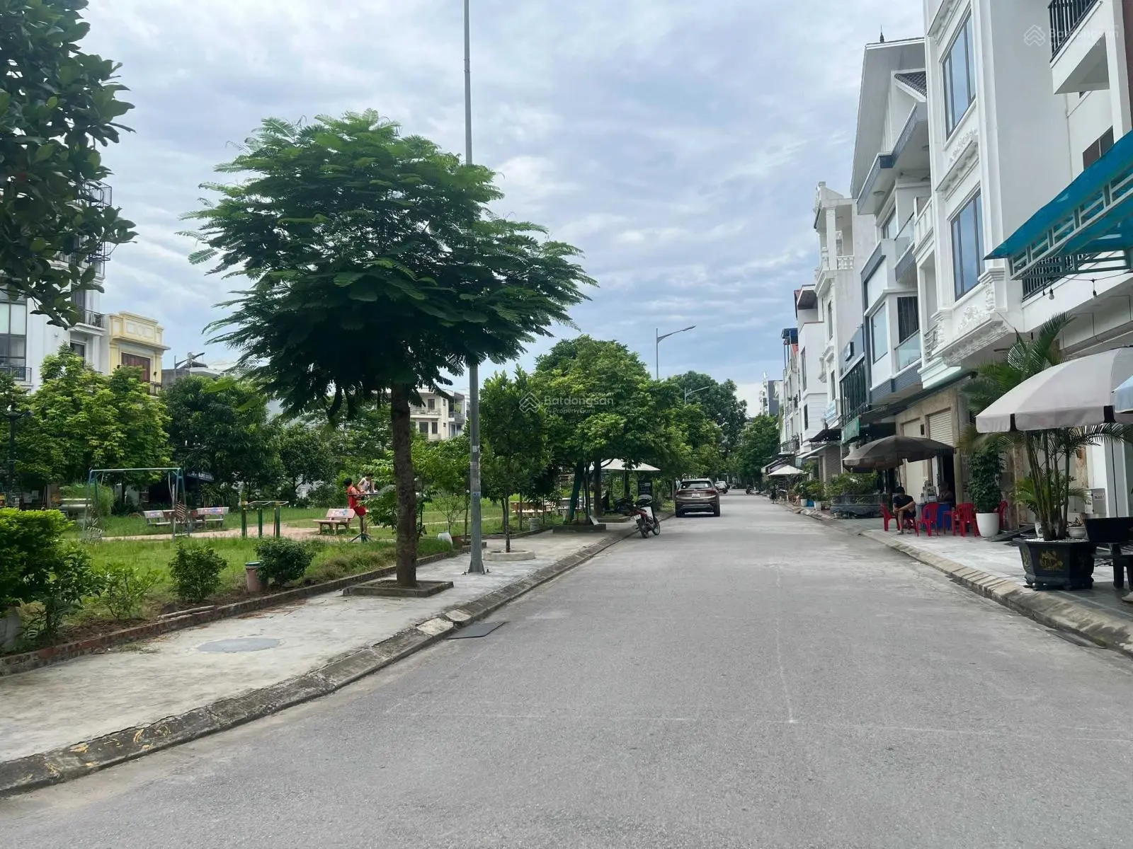 Bán đất lô góc hai mặt tiền thuộc hàng hiếm vị trí siêu đẹp khu TĐC Xi Măng, Sở Dầu, Hồng Bàng