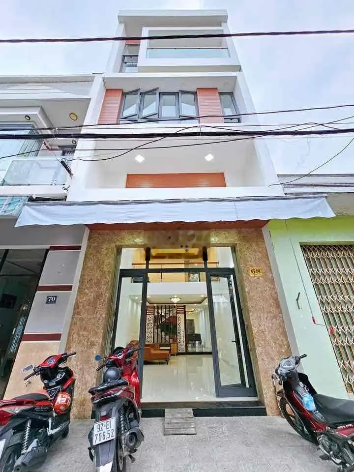 Bán Căn Nhà MT Phan Phu Tiên Gần Biển NTT