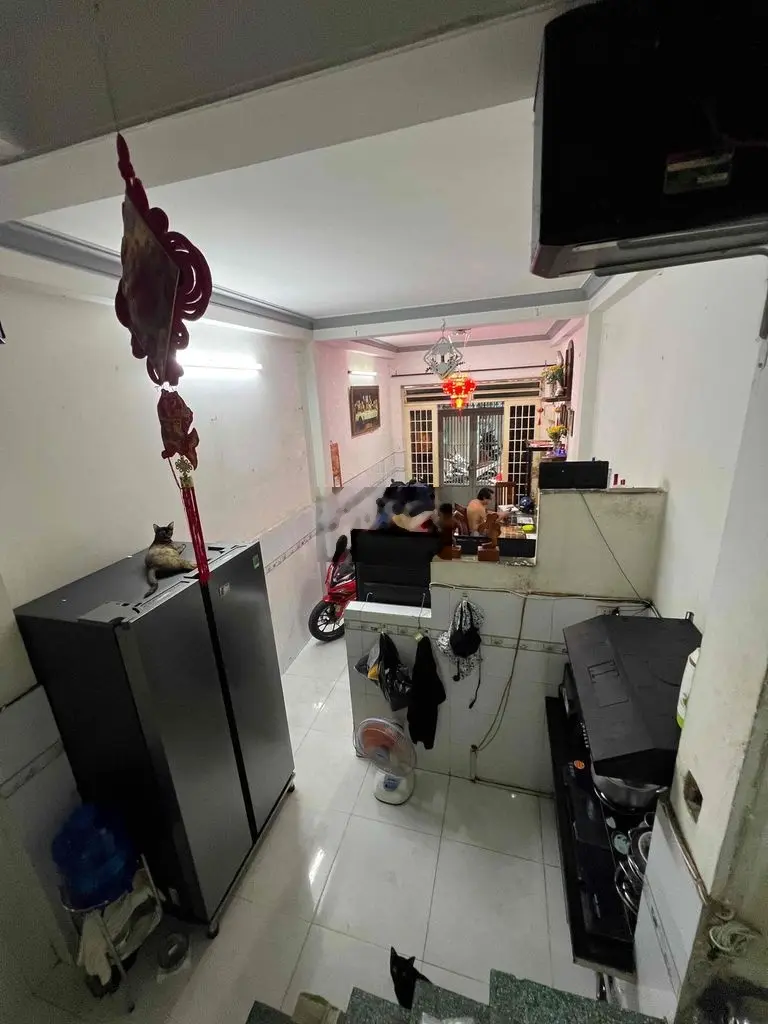 Bán nhà 4 tầng hẻm 6m kinh doanh gần Cư Xá Bắc Hải, Quận 10