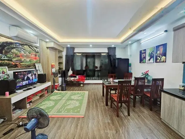 Siêu phẩm pháo đài láng -dt44m-5tầng-mt4m-9tỷ.