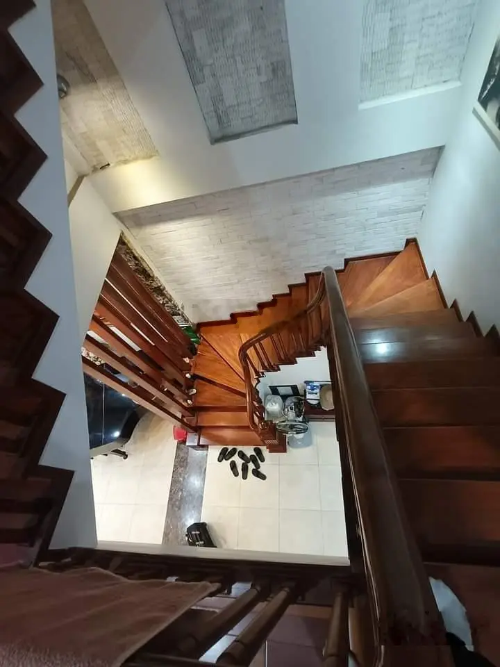 Phát hiện! Nhà Nguyễn Chí Thanh, phân lô, ô tô, giáp phố, dân xây 62m2*6T