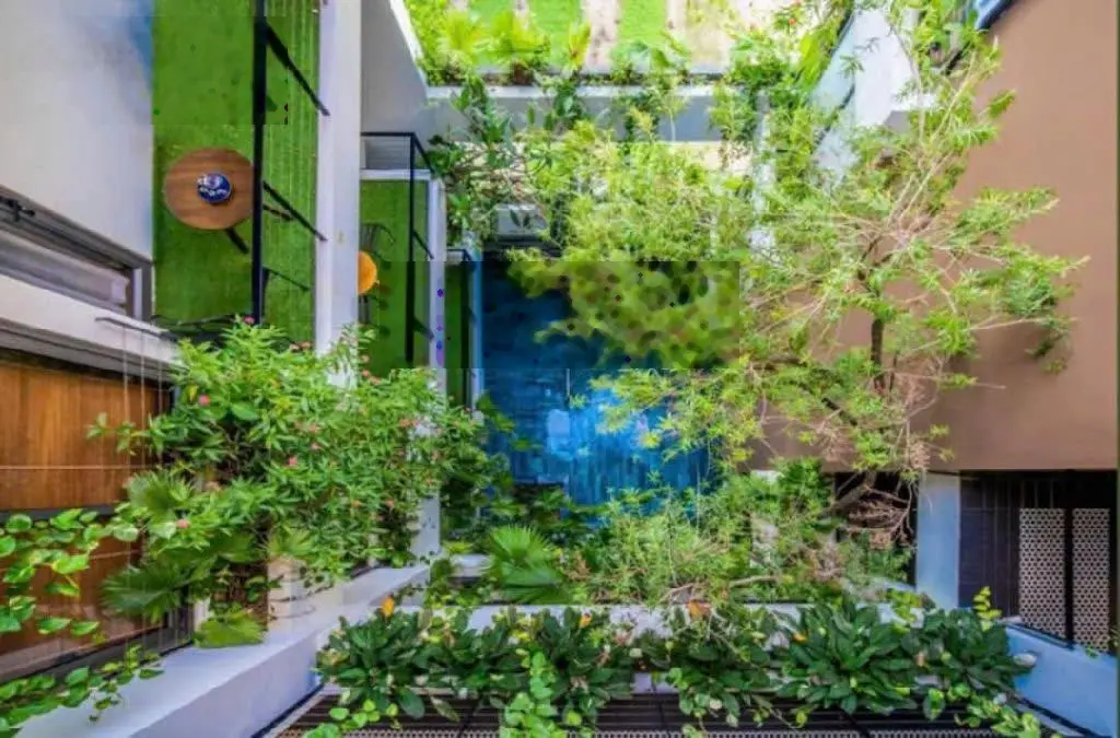 View biển! Bán toà apartment 250m2 - 50,6 tỷ - Mt Lê Mạnh Trinh - Q. Sơn Trà