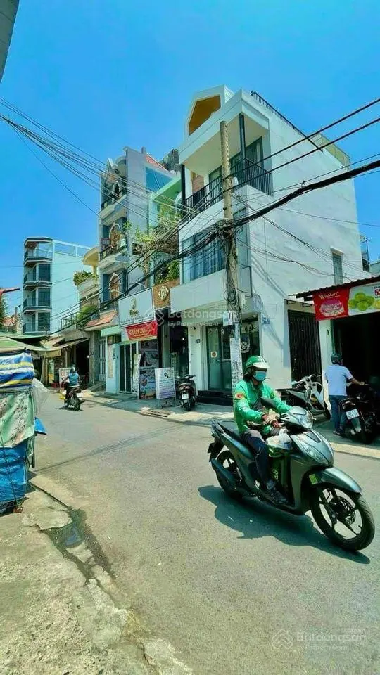 Nhà Trần Huy Liệu, Phú Nhuận, 45m2, 1T2L đang cho thuê shop mỹ phẩm 15tr/thang, hẻm to 6m