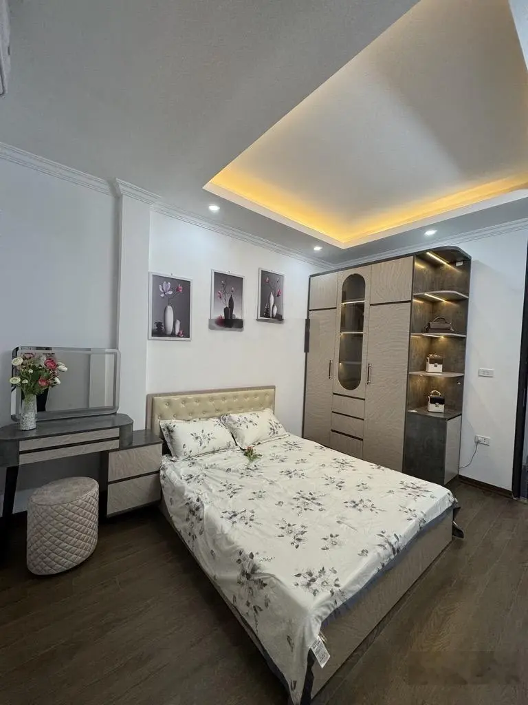 Minh Khai - Hbt - Nhà Đẹp Giá Rẻ Chỉ 7,78 Tỷ Có Nhà 45m 4 ngủ Sát Mặt Phố To, Chuẩn Trung Tâm Quận