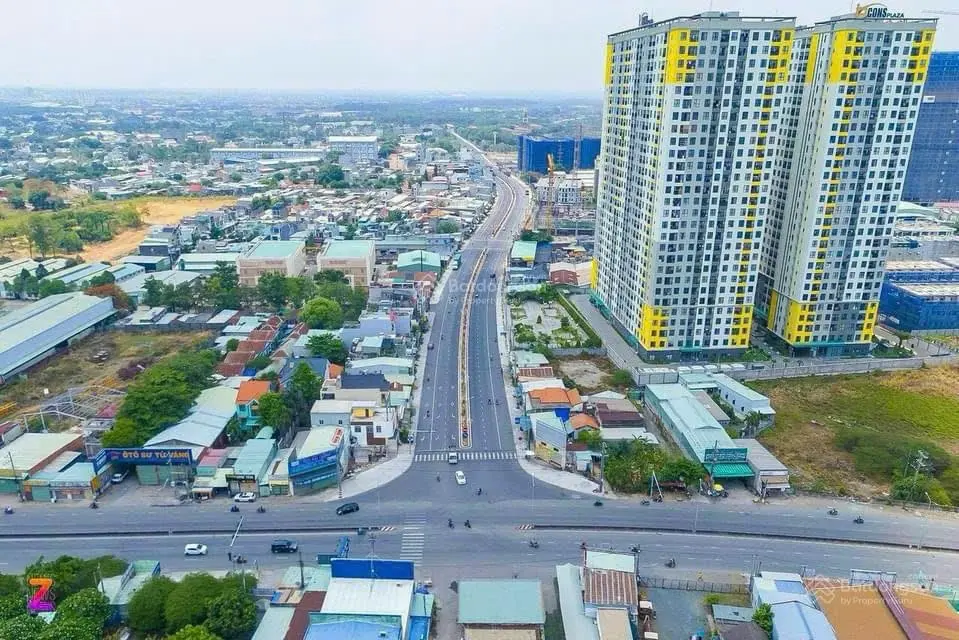 Bán căn hộ Bcons Plaza mặt tiền đường Thống Nhất Làng Đại Học