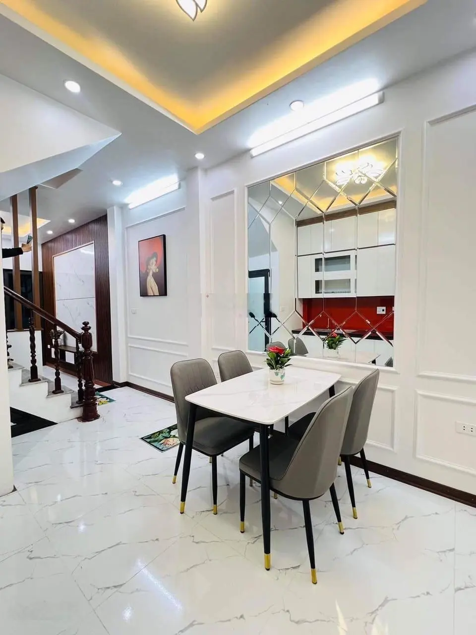Bán nhà Cầu Diễn - ô tô đỗ tận cổng - kinh doanh online - diện tích 35m2 - lô góc