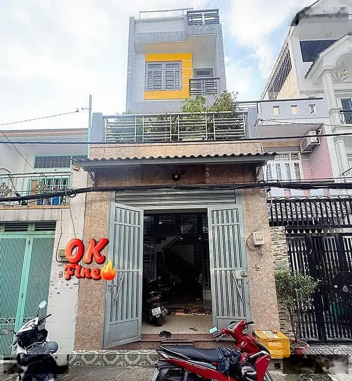 Kẹt tiền bán gấp căn nhà gần chợ Phú Lạc, Trịnh Quang Nghị, đang cho thuê 8 tr 1 tháng, giá 1 tỷ050