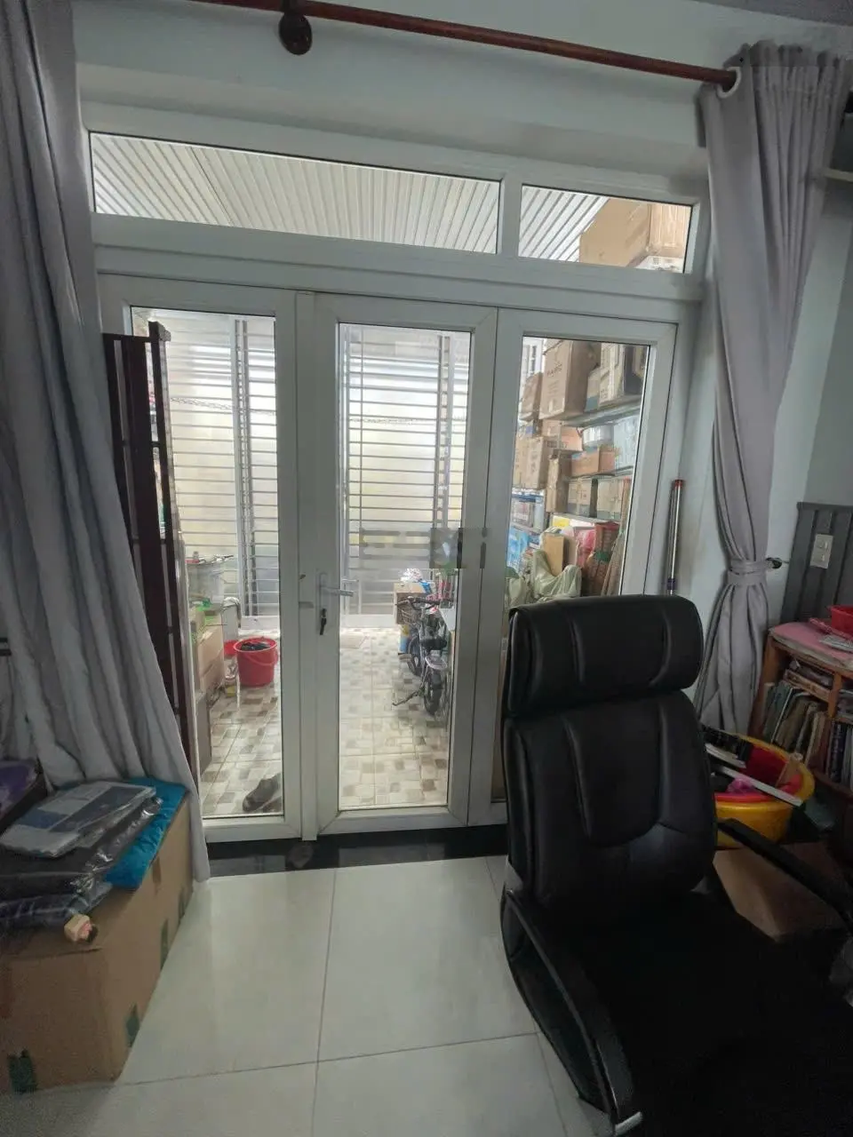 Bán nhà 2 mặt hẻm - hẻm rộng 4-5m , cách đường lê co 13m nhà đẹp ở ngay sổ hồng chính chủ