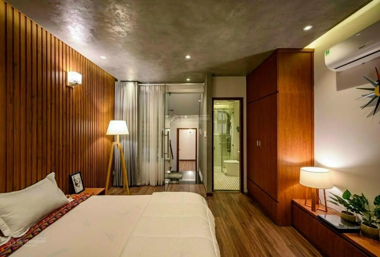 Duy nhất còn 1 căn, 4x15m, 2 lầu, ST, giá 5,6 tỷ. ngay Bình Thành, Quận Bình Tân
