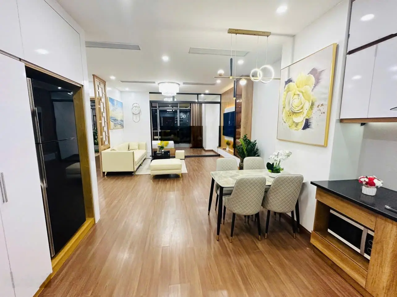 Bán căn Thanh Xuân 90m2 Toà Mỹ Sơn Tower- Full đồ đẹp mới- Giá 3,9xty- 0988 917 ***