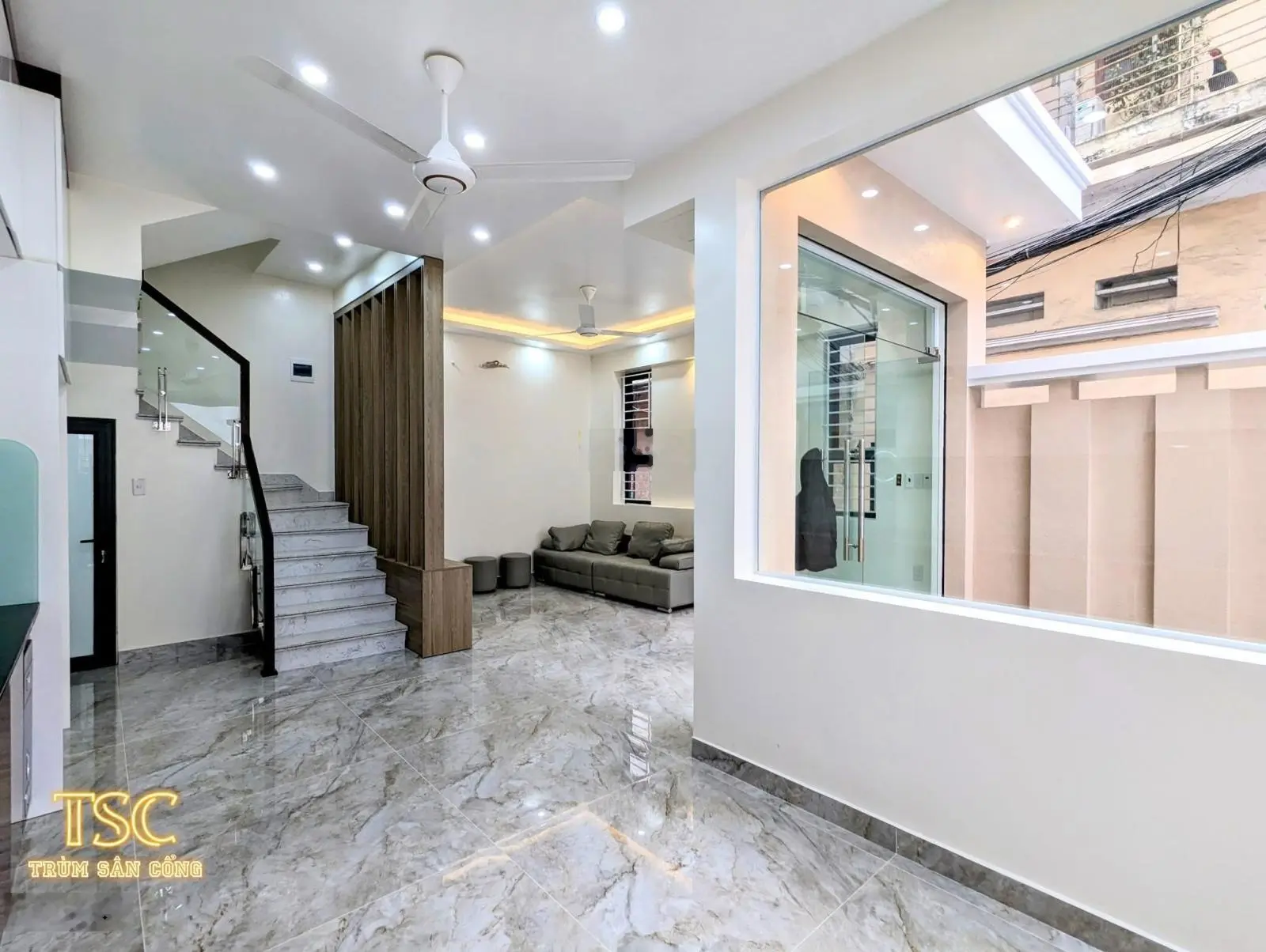 Siêu phẩm đẹp như Villa phố Trần Nguyên Hãn 66m2 ngõ đẹp 4,8 tỷ