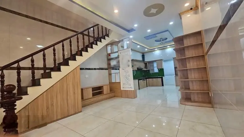 Nhà 3 lầu 5 tỷ đã hoàn công Tại Lái Thiêu- TP Thuận An có hỗ trợ bank