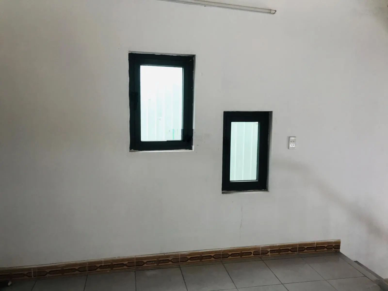 Tìm đâu ra căn nhà cấp4 sát Bãi tắm Mân Thái, đứng nhà nhìn thấy biển, cách bãi phút đi bộ gia 3.7T