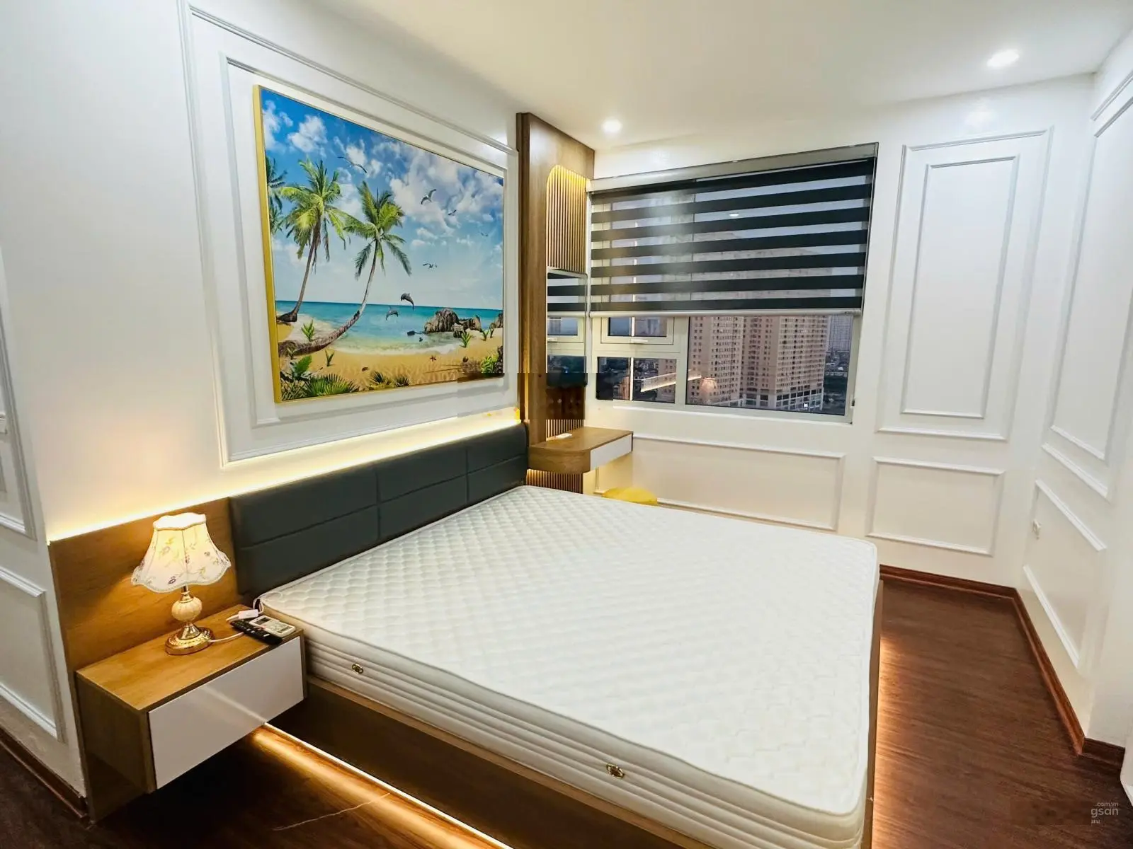 Bán gấp căn hộ 110m2, giá 8,7 tỷ, chung cư Royal City, 2PN 2WC