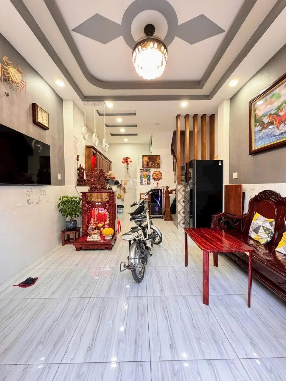Bán nhà 1/ Đ. Miếu Gò Xoài - Vị trí cực đẹp, nằm đầu hẻm, trước nhà 6m, hẻm thông xe hơi