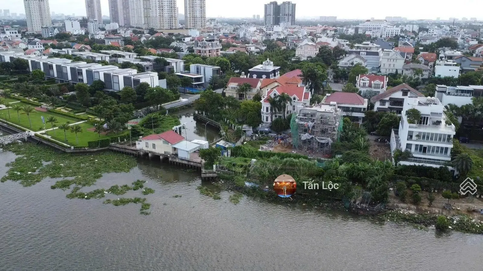 Siêu phẩm ngang 40m - 2 mặt tiền - compound ven sông Nguyễn Văn Hưởng XD hầm 3T ~1000m2 chỉ 209 tỷ