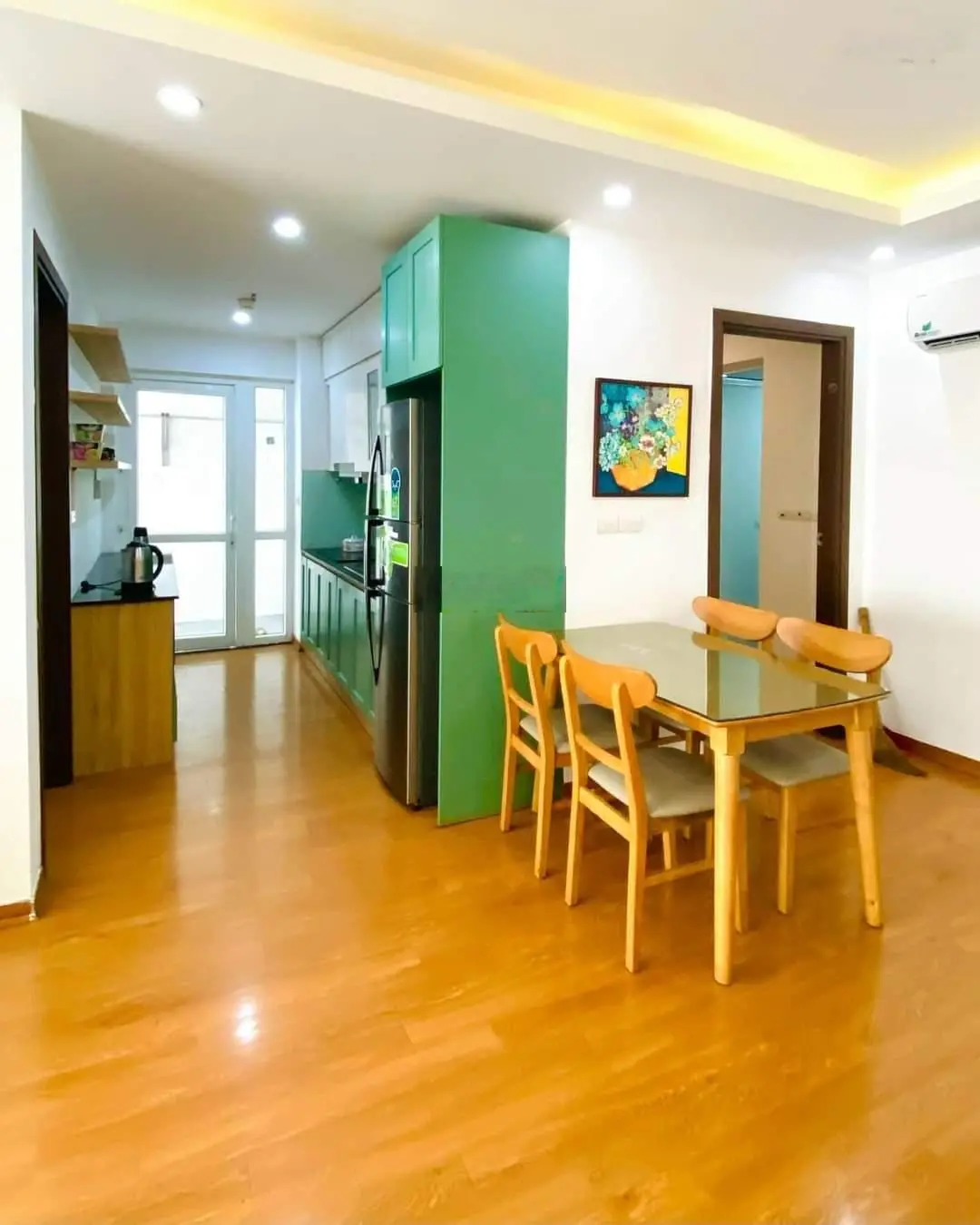 Chính chủ ủy quyền bán gấp căn hộ 2 phòng ngủ. View siêu thoáng mát. Liên hệ đi xem: 0343 191 ***
