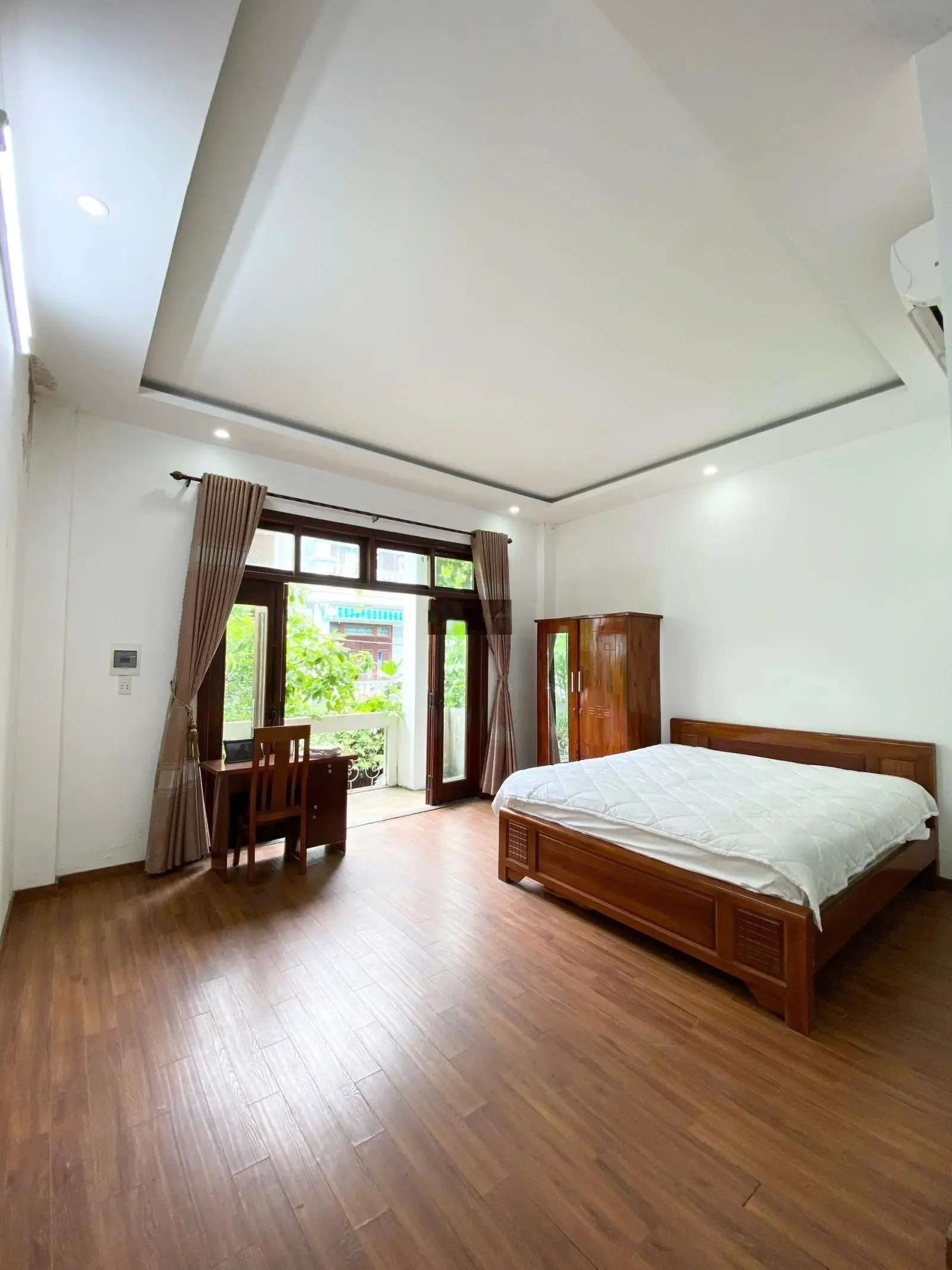 Bán nhanh nhà 4 tầng đường An Thượng 38, ngay trung tâm phố Tây An Thượng sầm uất - doanh thu 45tr