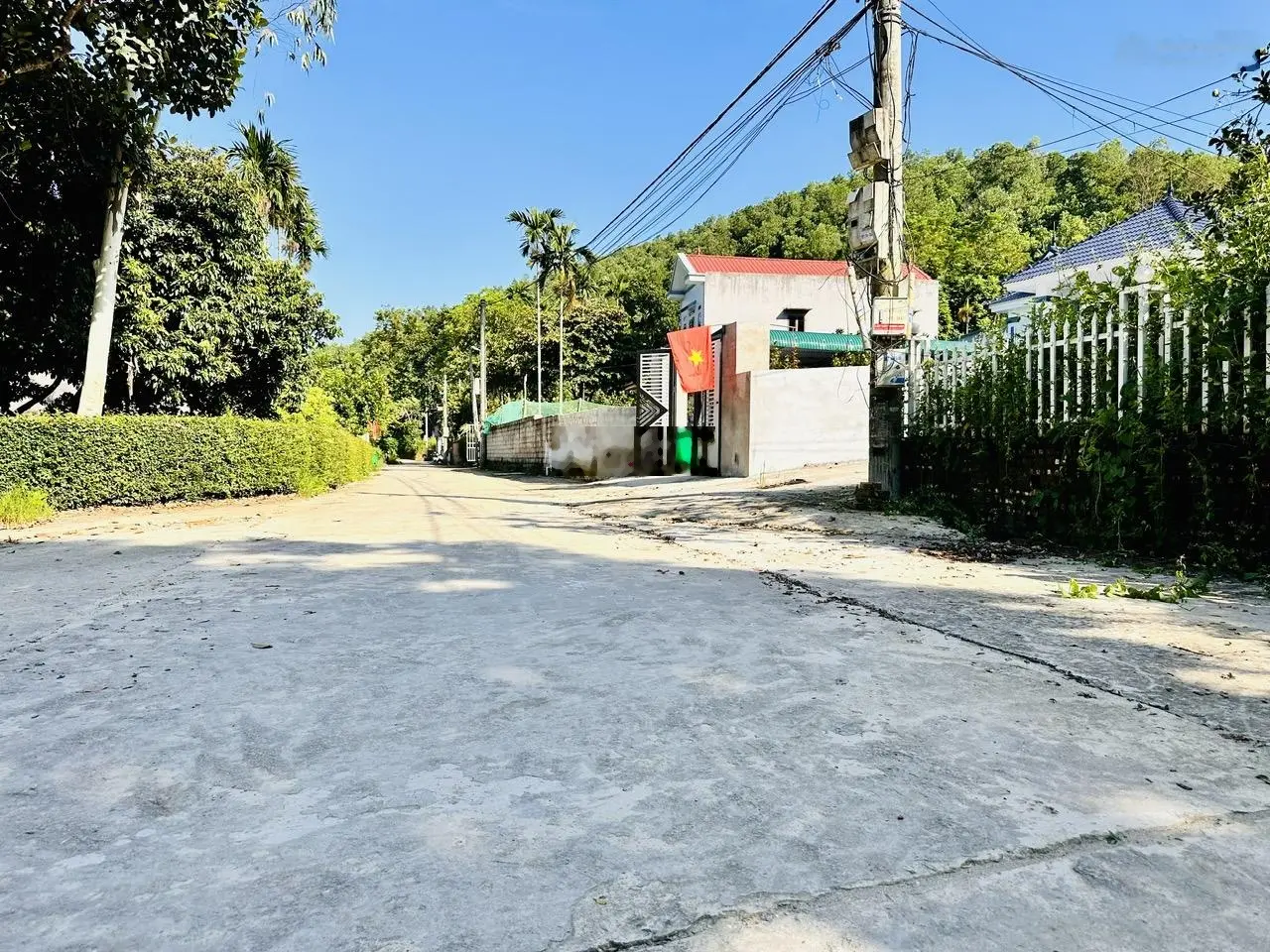 Bán lô góc 169m2 gần đường cao tốC Hòa Lạc, ga đường sắt Mê Tro số 5, trường ĐHQG giá 12,5 triệu/m2