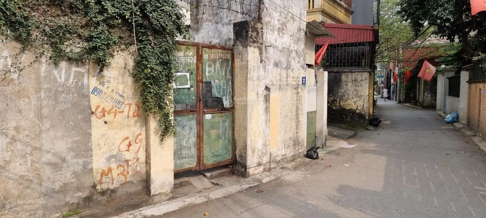 Bán nhà SĐCC, DT 62 m2 ô tô vào nhà, số 24 ngõ 114/2 phố Tân Phong, Thụy Phương, Hà Nội