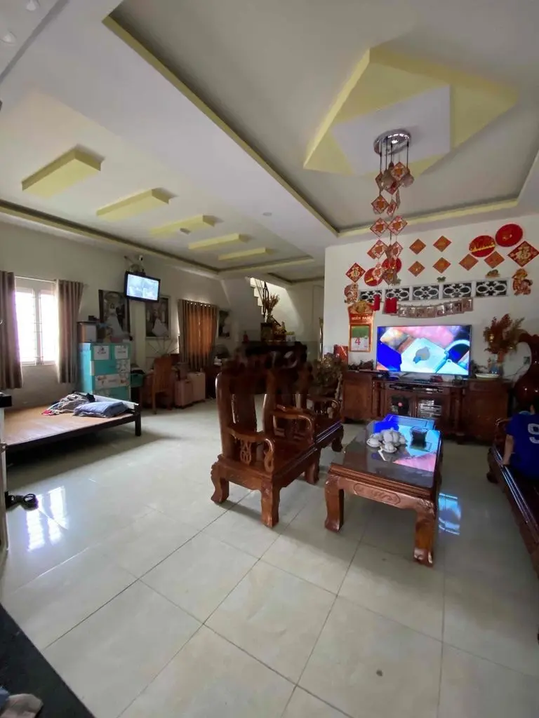 Kẹt ngân hàng bán nhà 2 mặt tiền đẹp 7,5x21m giá rẻ