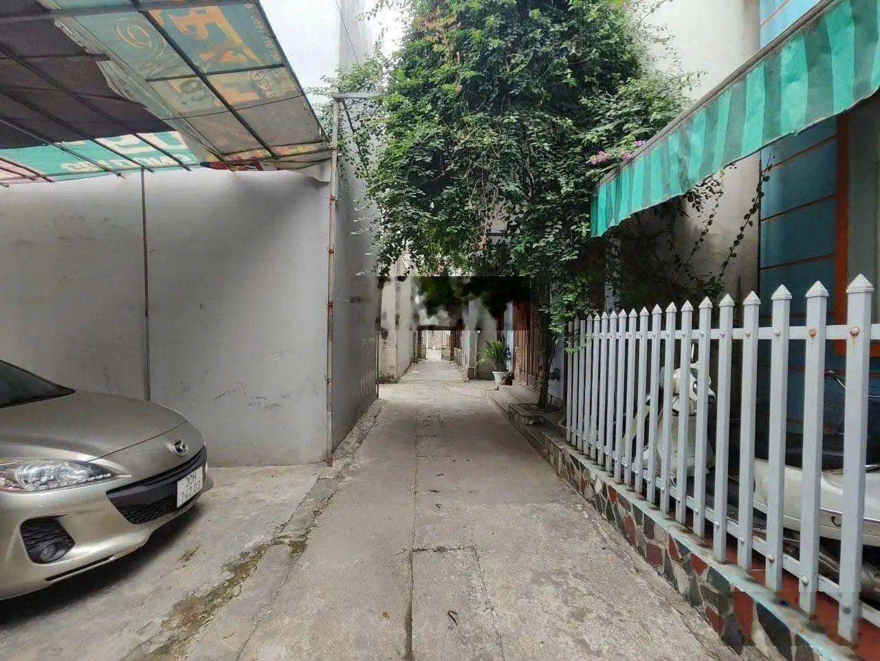 Cần bán 62m 3tang oto vào nhà giáp võ văn kiệt cạnh meninh plaza ,300m đủ công năng