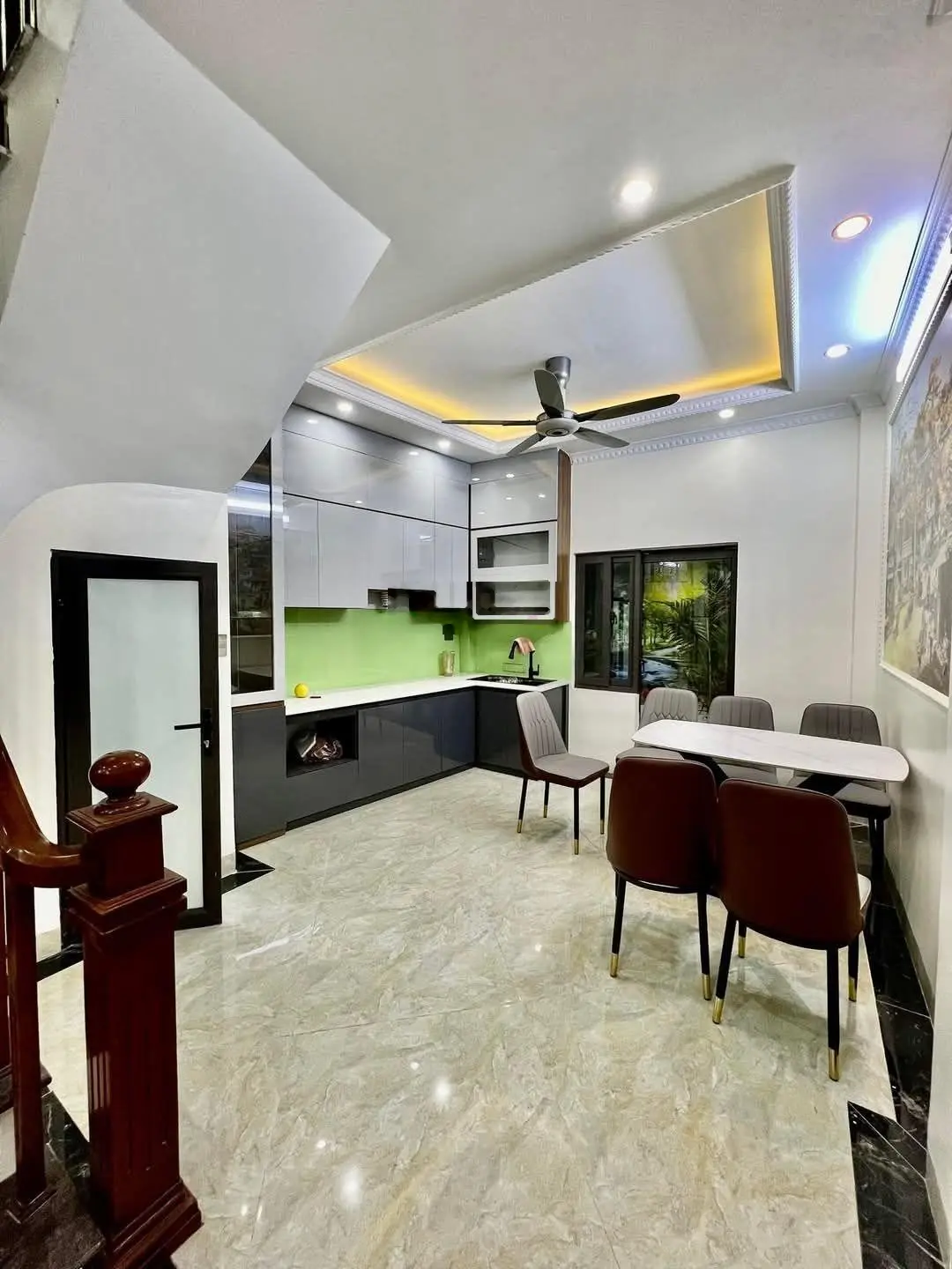Bán nhà phố Nguyễn An Ninh, phân lô 49m2 * 5 tầng * 6PN * 8,6 tỷ. Ba gác đỗ cửa, 2 thoáng, gần phố
