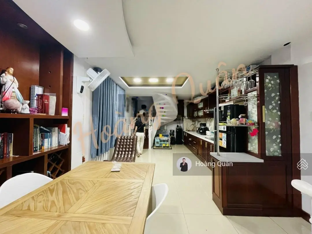 Gấp- khu Cư Xá Nguyên Hồng gần CT Plaza- 5 tầng- 3PN- 40m2- xe hơi ngủ trong nhà- chỉ nhỉnh 7 tỷ TL