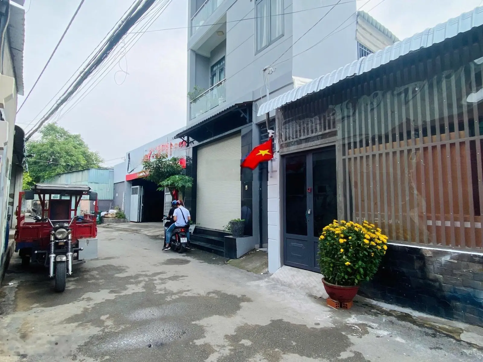 Bán nhà Trường Thọ - gần Xa Lộ Hà Nội - 38M2 - Hẻm Xe Hơi - Sổ Hồng Riêng