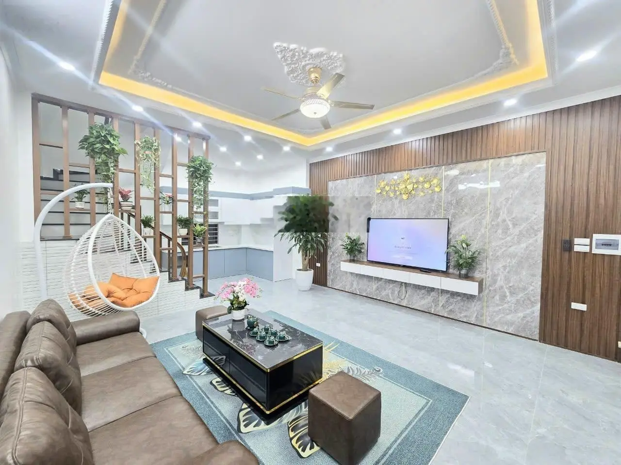 Chủ cần bán gấp nhà Vương Thừa Vũ, Thanh Xuân, rất gần phố, ngõ trước nhà rộng, DT50m2 - giá 7,5 tỷ