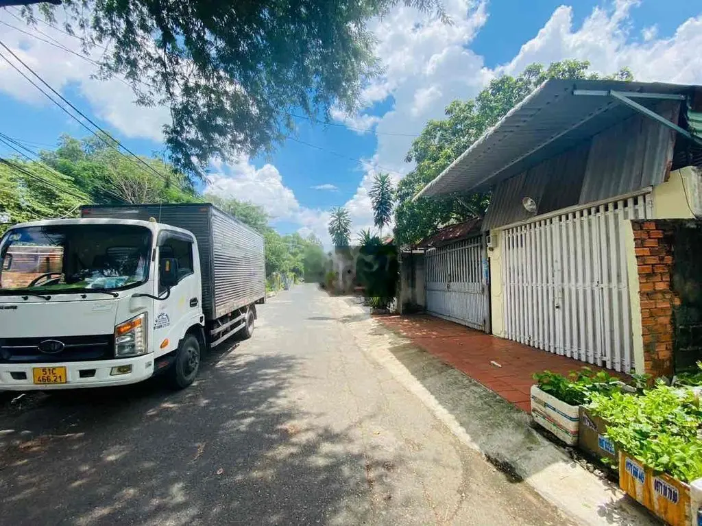 NHÀ 100 M2 ĐƯỜNG 8 M Đường 11 LINH XUÂN TP THỦ ĐỨC