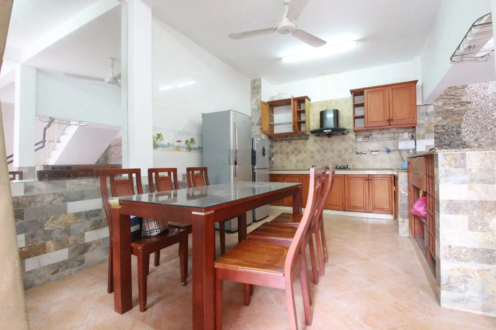 Nhà khu Làng Báo Chí Thảo Điền - 10x10 1T2L giá tốt