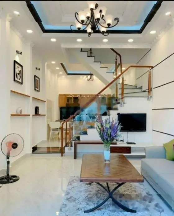 Bán nhà HXH 8m đường 3 Tháng 2 P. 12 Q. 10 (DT: 3.5x16m) nhà 1 lửng 2 lầu