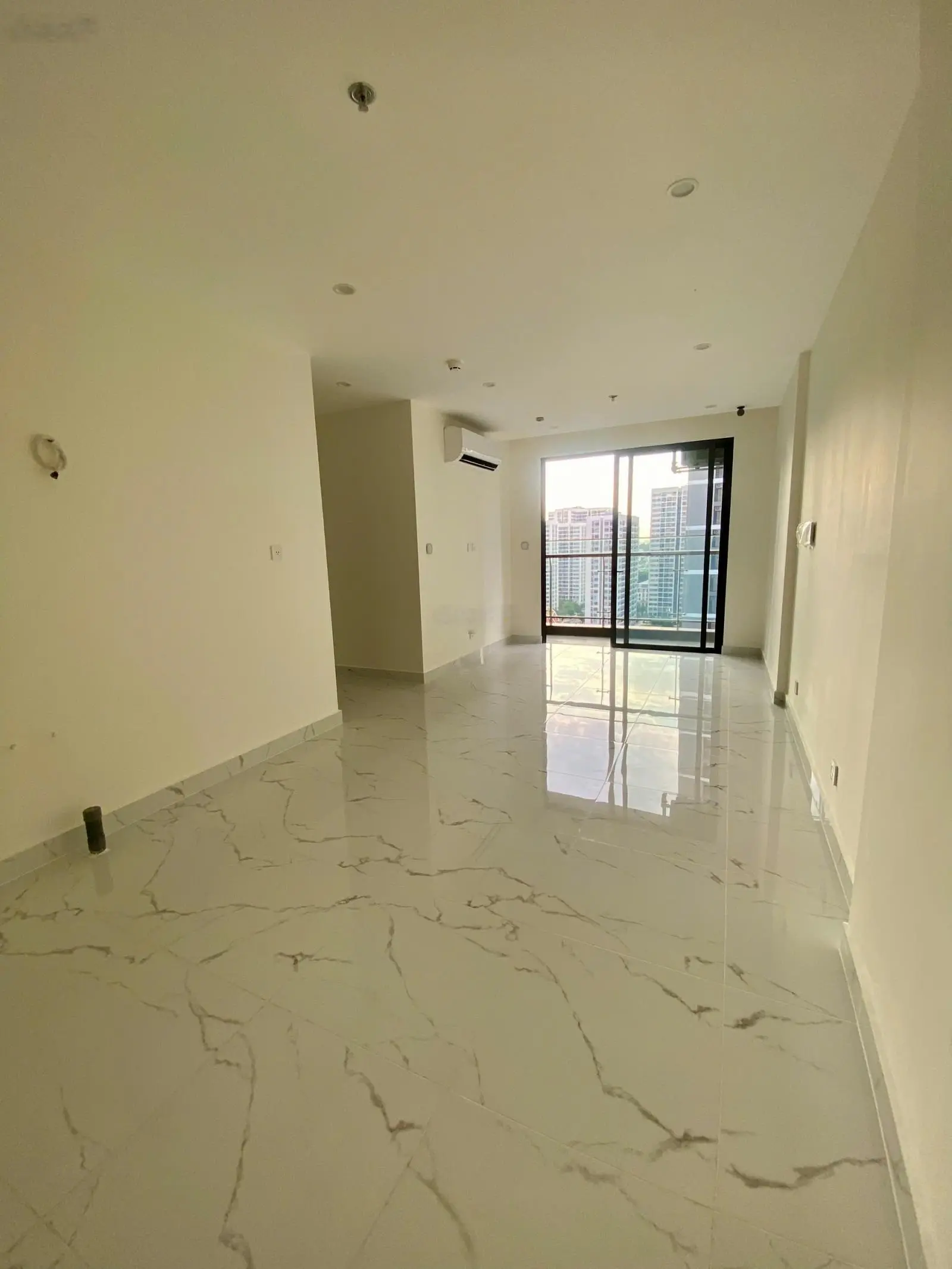 Bán 3PN 2WC, DT 81m2, Glory Heights tầng cao giá 4 tỷ 490 thoáng Vinhomes Grand Park