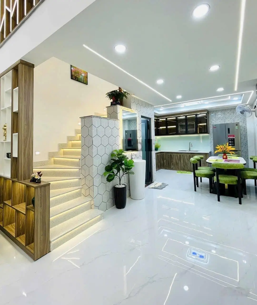 Bán nhà riêng tại đường nguyễn kiệm, giá cực chất 4,25 tỷ, dt 43,46m2, 5 tầng