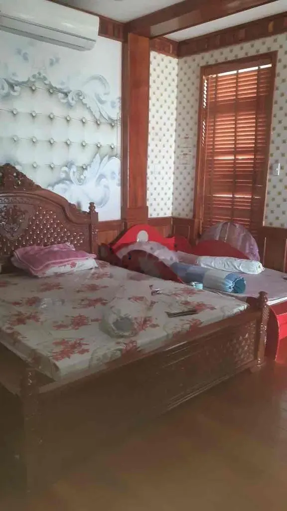 Bán nhà dt 9x19 khu biệt thư yên tĩnh 15 tỷ tl