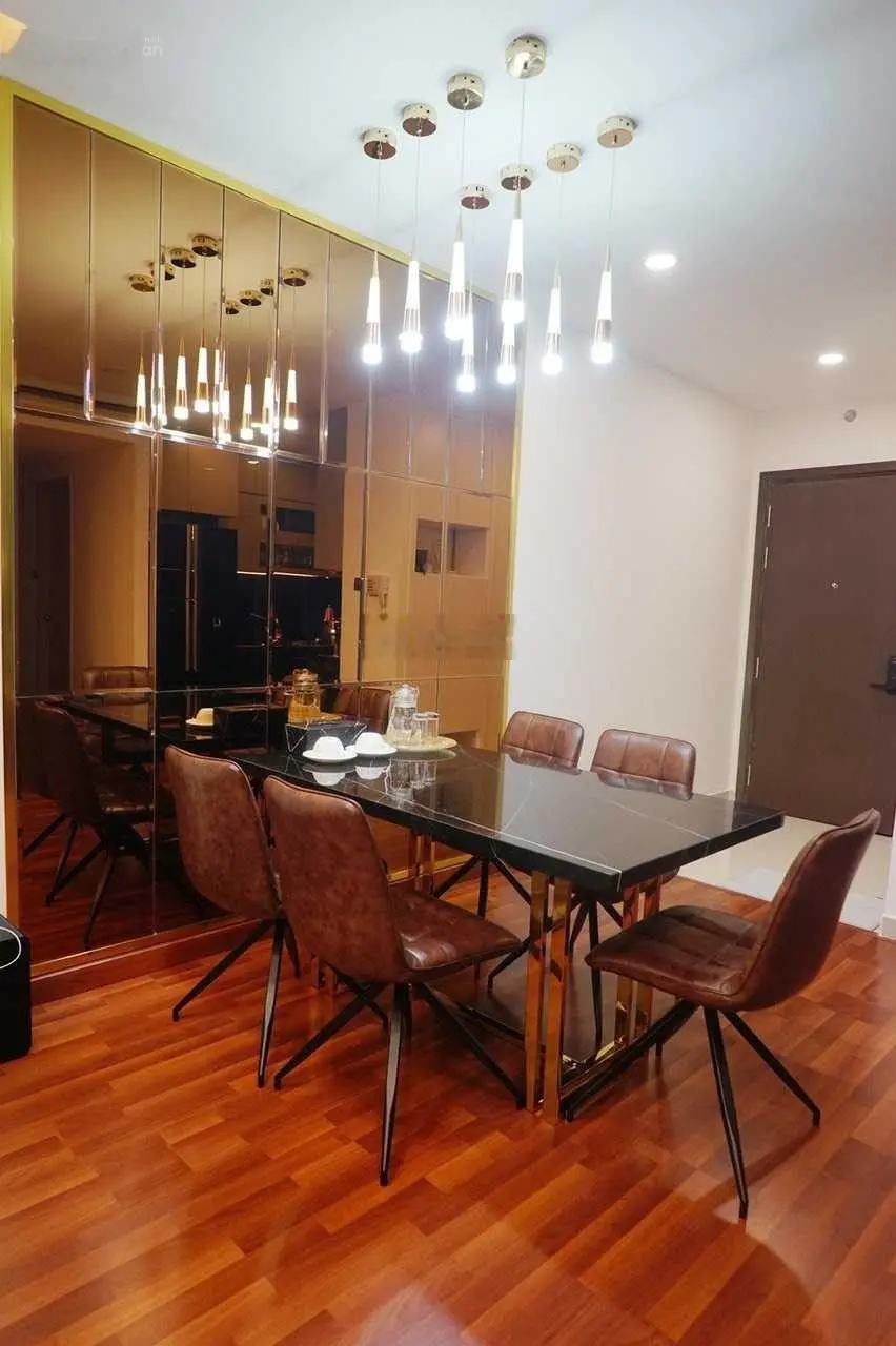 Cần bán căn góc The Sun Avenue 80m2 làm được 3 PN giá 4 tỷ