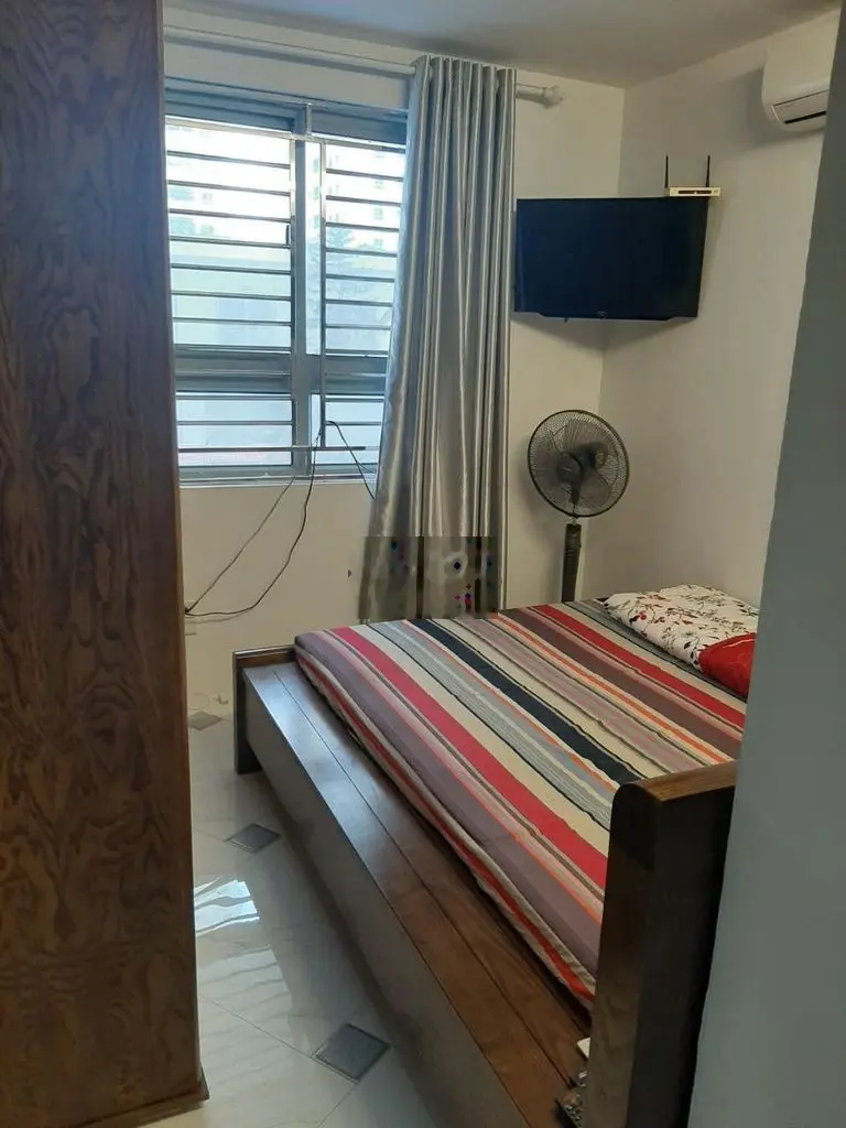 TÔI CHÍNH CHỦ CẦN BÁN GẤP CĂN HỘ 2PN, 2WC TẦNG THẤP TIỆN ĐI LẠI TẠI HH