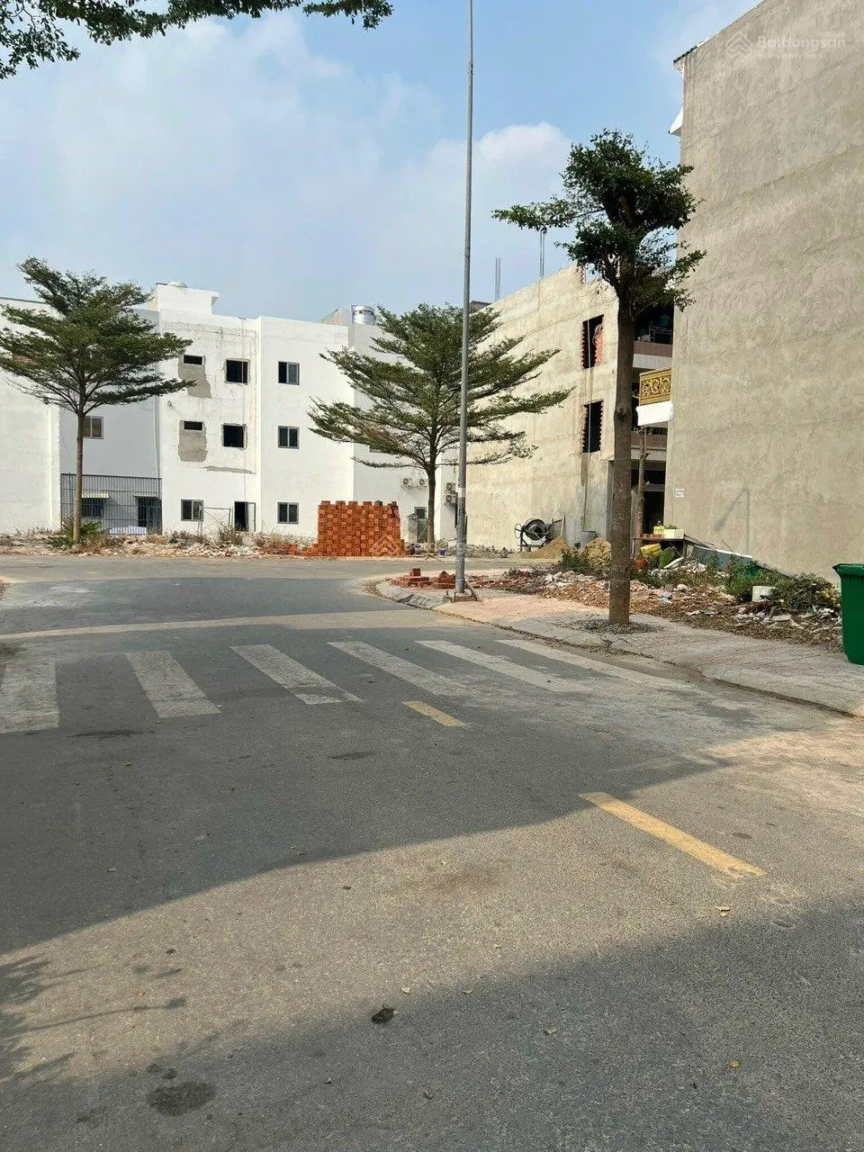 Bán đất gần ngã ba Suối Giữa Thủ Dầu Một ngay chợ dễ kinh doanh đầu tư 160m2 sổ hồng riêng