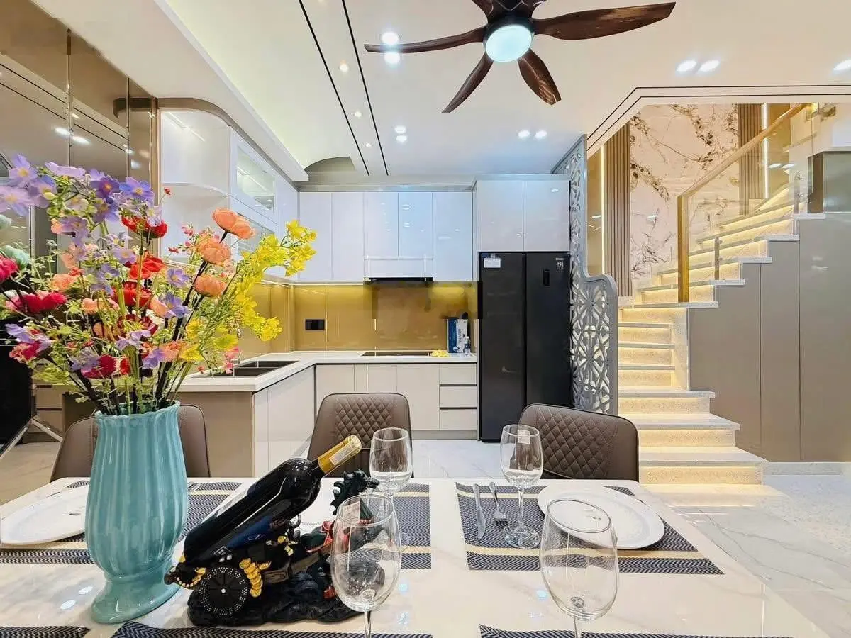 Bán nhà bùi đình túy phường 12 bình thạnh, gần chợ bà chiểu ngã tư hàng xanh 80m2/4tỷ9 sổ hồng