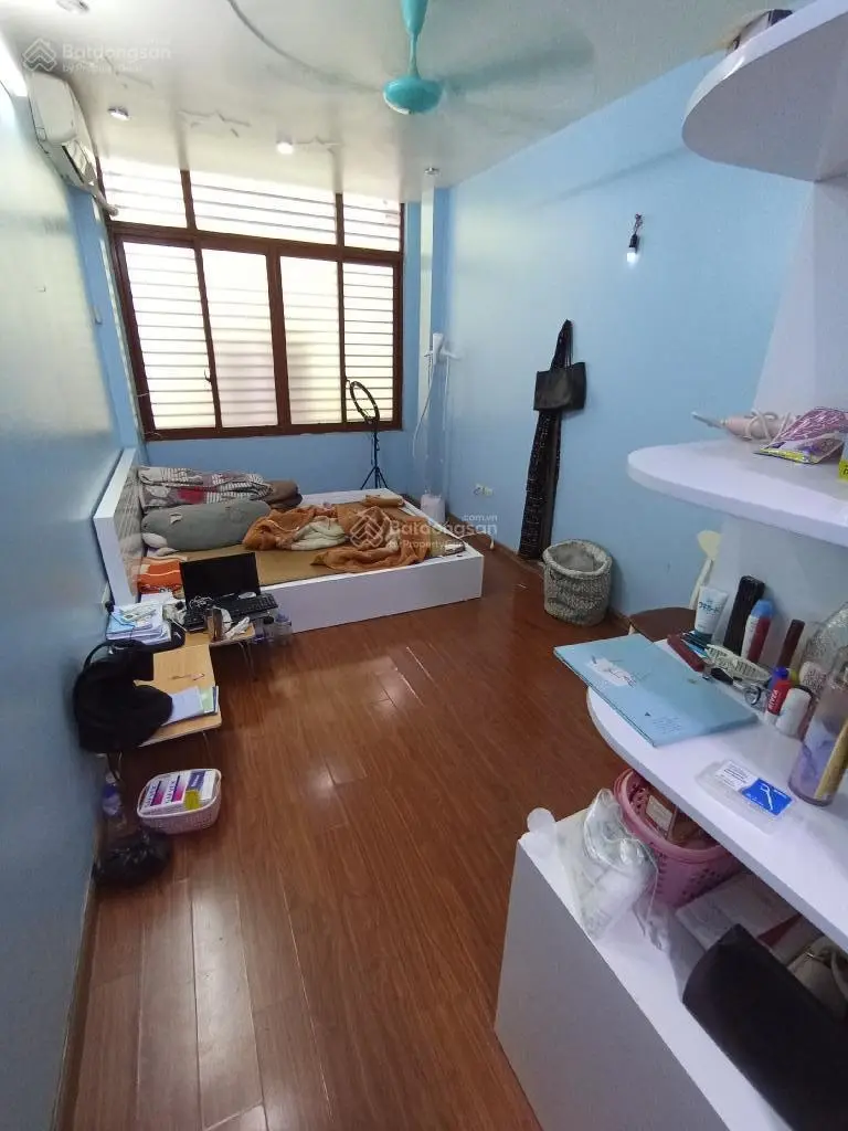 Nhà dân xây ở luôn đón Tết Giáp Thìn tại phố Tân Xuân, 32m2, 5 tầng chắc chắn, giá bán 5.1 tỷ.