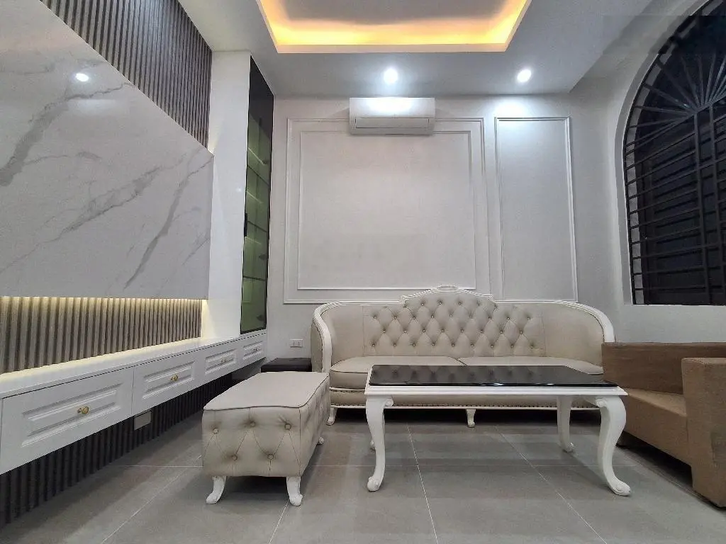 Bán nhà Quan Nhân, Thanh Xuân, 3 bước ra ô tô, sát phố 55m2, 4 tầng, 9,3 tỷ