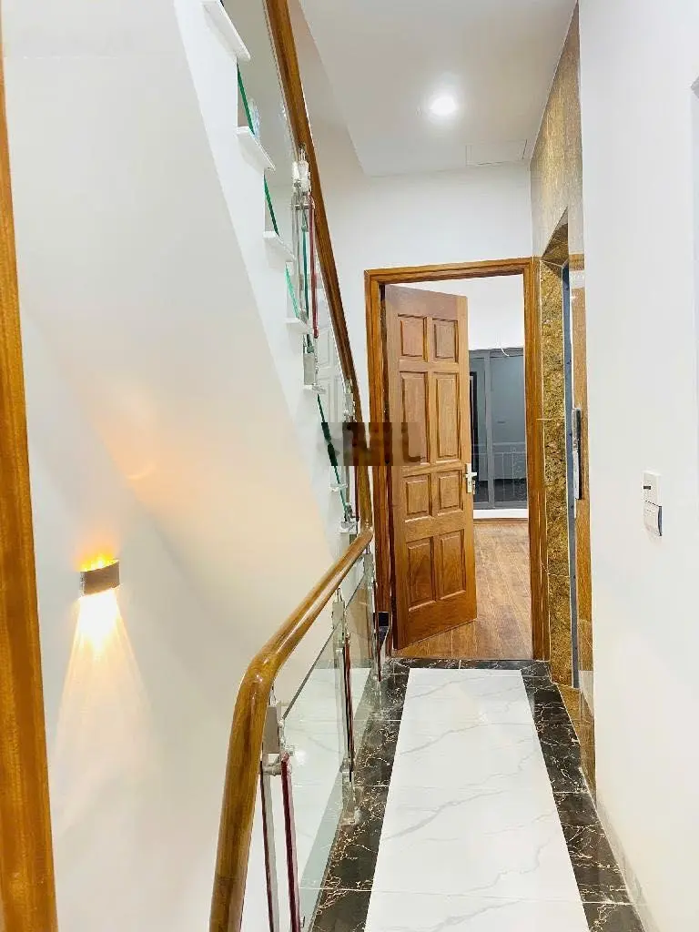 Bán nhà lô góc phố lý tự trọng hà đông 39m, 5 tầng, thang máy hơn 8 tỷ ở & kinh doanh đỉnh!